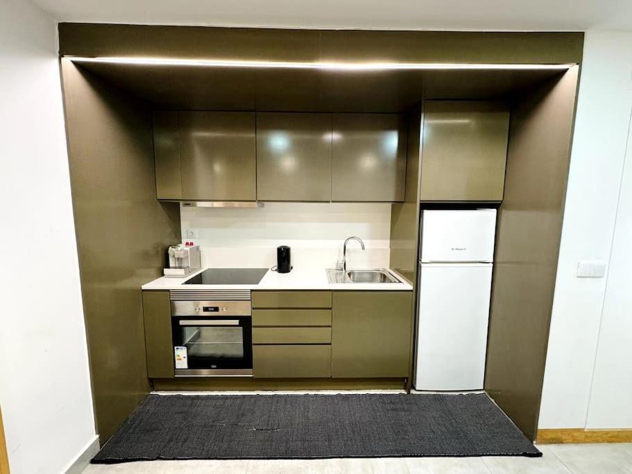 Apartamento Aconchegante Bairro Alto リスボン エクステリア 写真